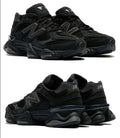 New Balance "Triple Black" 9060